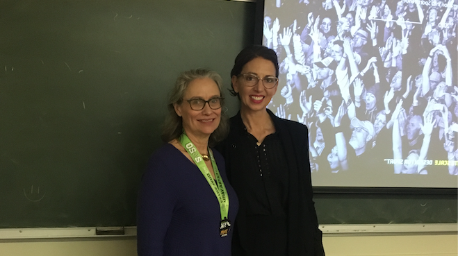 molly mazzolini with dr. J凯西·罗杰斯